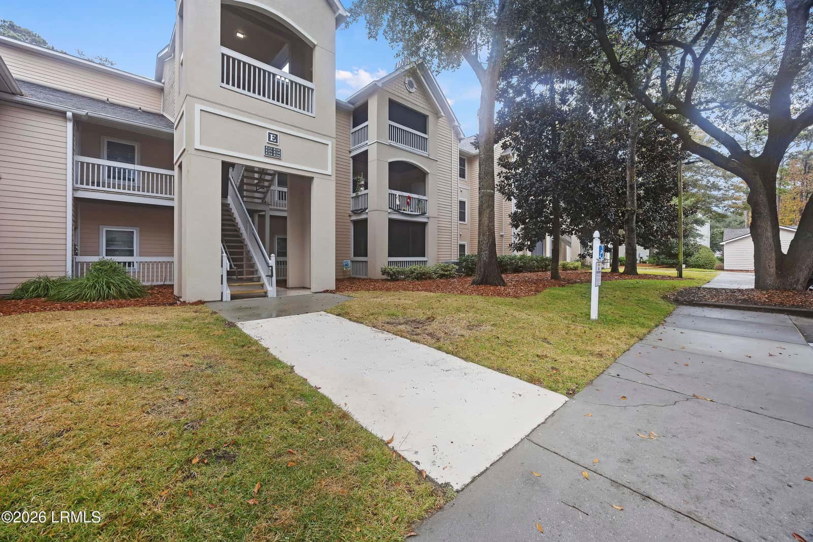 380 Marshland Road E18, Hilton Head Island, SC 29926 — photo 5 of 51