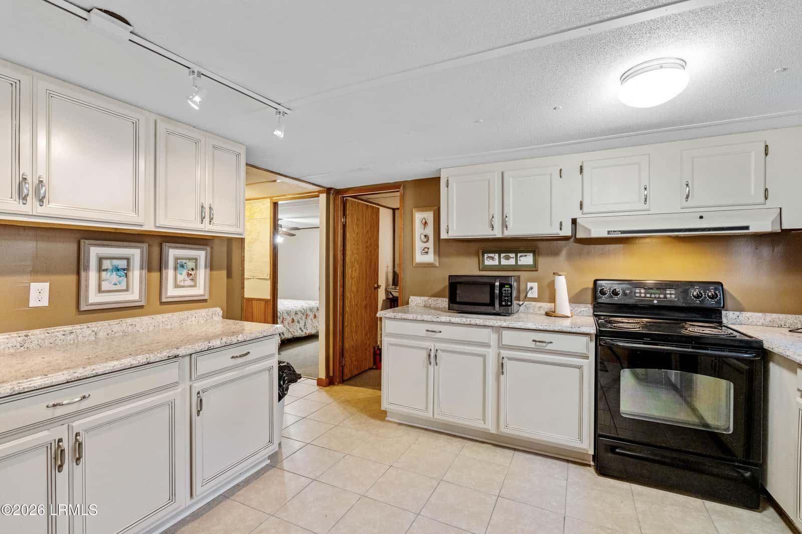976 Sams Point Road, Beaufort, SC 29907 — photo 12 of 63