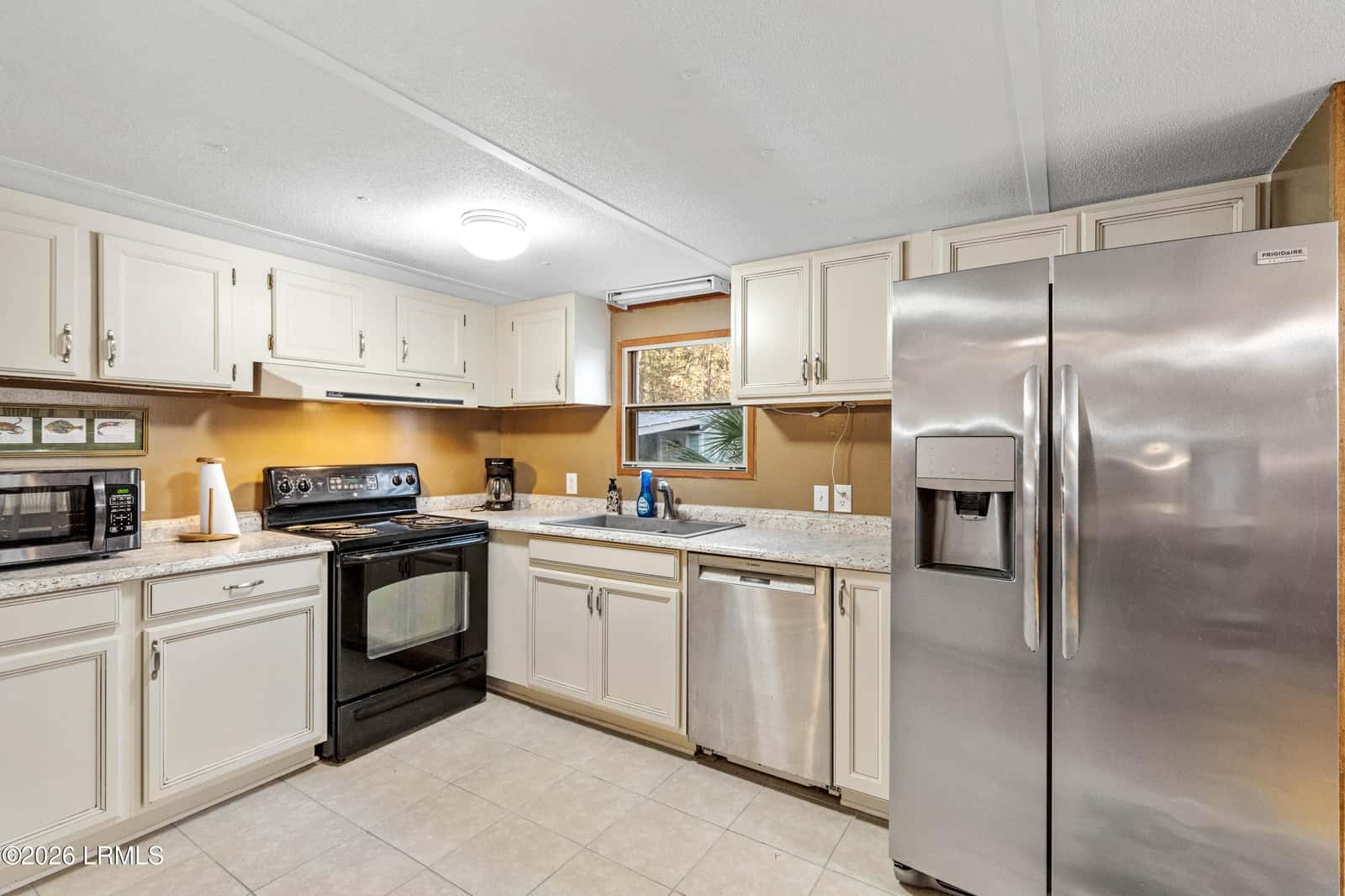 976 Sams Point Road, Beaufort, SC 29907 — photo 13 of 63