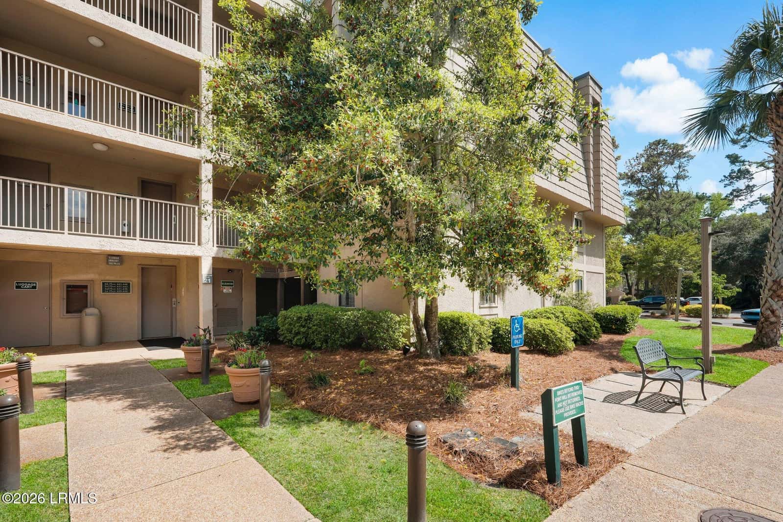 10 Lighthouse Road 430, Hilton Head Island, SC 29928 — photo 1 of 28