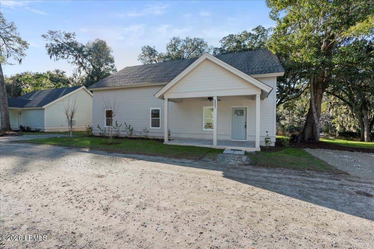 2021 Lafayette Street, Beaufort, SC 29902 — photo 7 of 100
