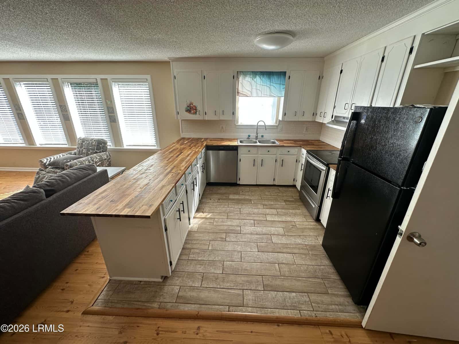 299 Warren Street, Allendale, SC 29810 — photo 6 of 29