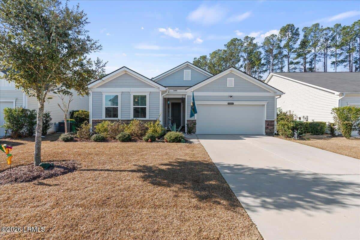 21 Mainland Lakes Drive, Bluffton, SC 29910 — photo 2 of 28