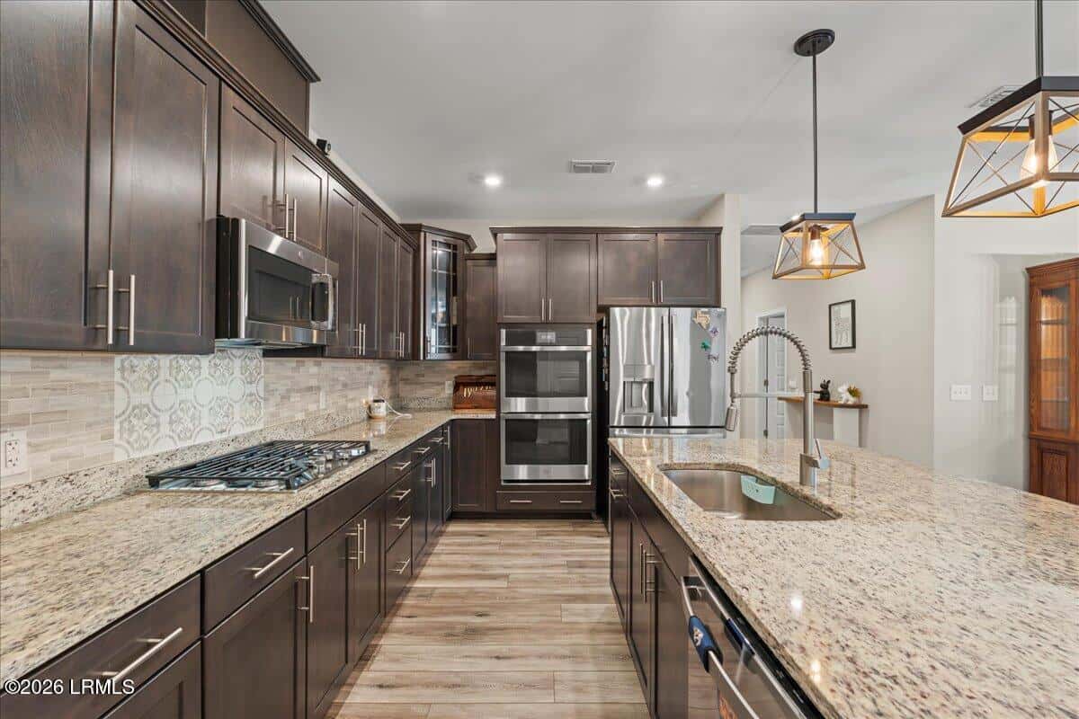 21 Mainland Lakes Drive, Bluffton, SC 29910 — photo 11 of 28