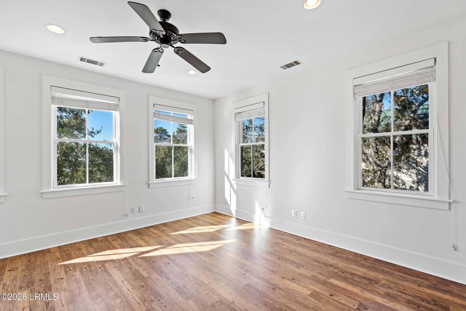 8 A Market 2, Beaufort, SC 29906 — photo 19 of 39