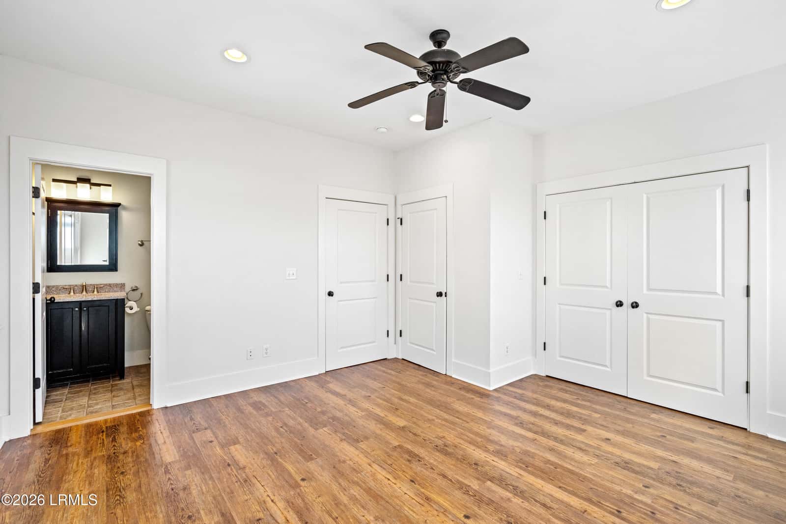 8 A Market 2, Beaufort, SC 29906 — photo 20 of 39