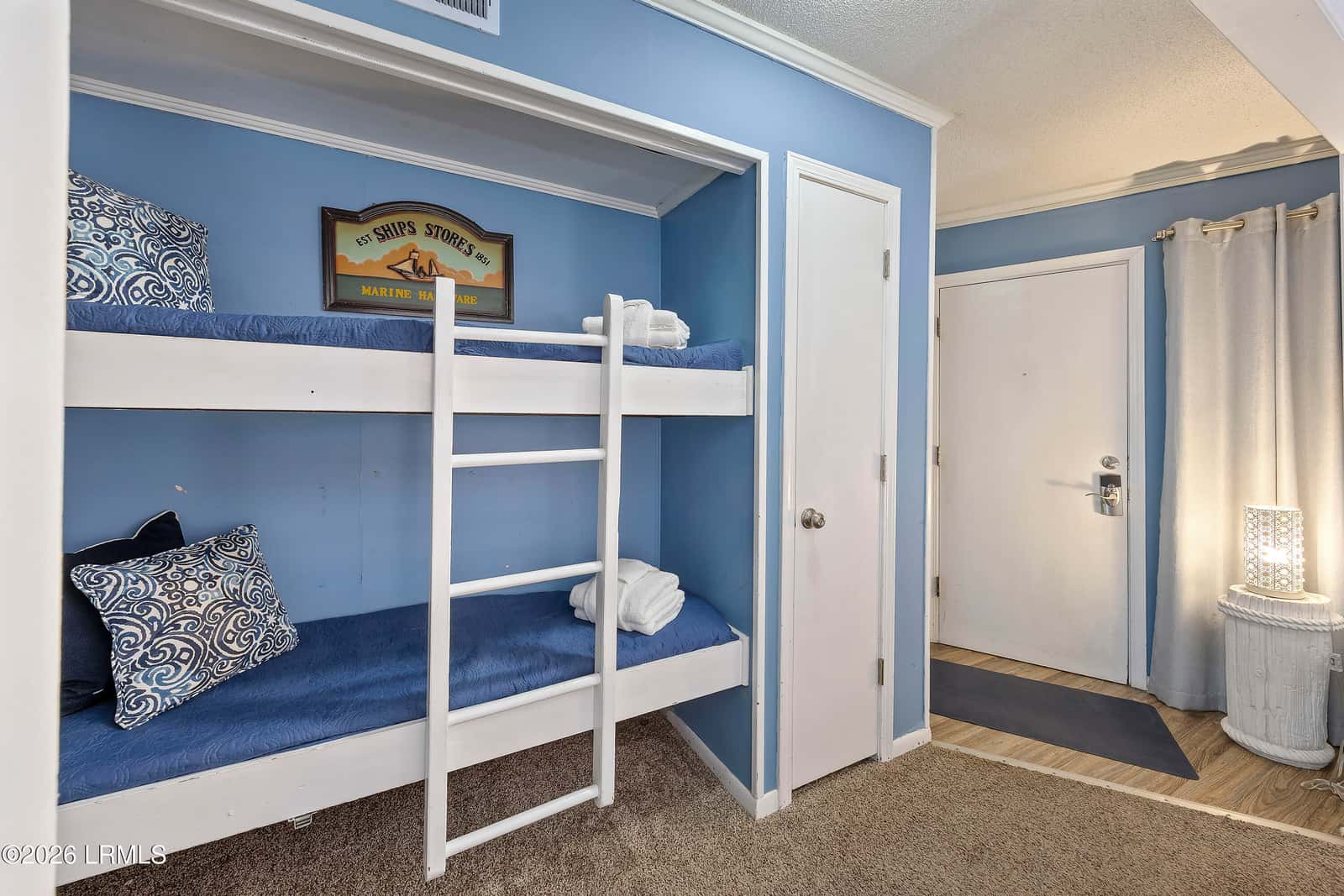 40 Folly Field Road A314, Hilton Head Island, SC 29928 — photo 11 of 48