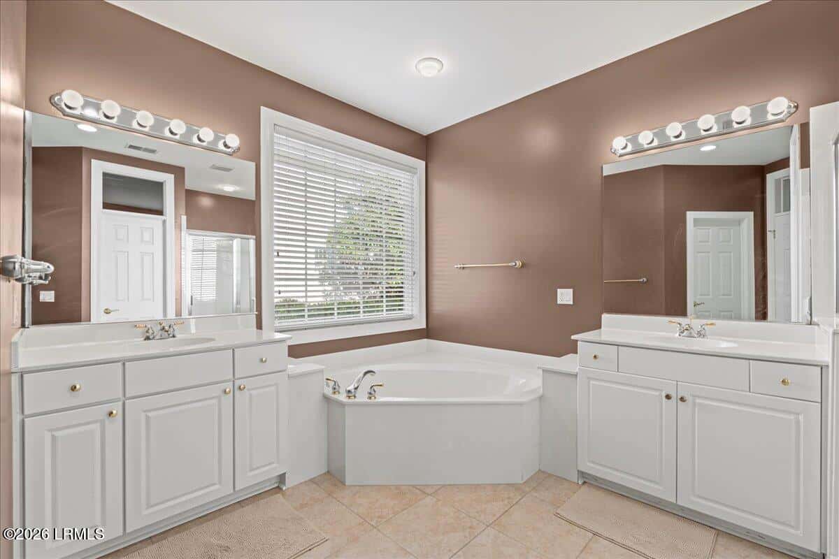 122 Island West Drive, Bluffton, SC 29910 — photo 16 of 26