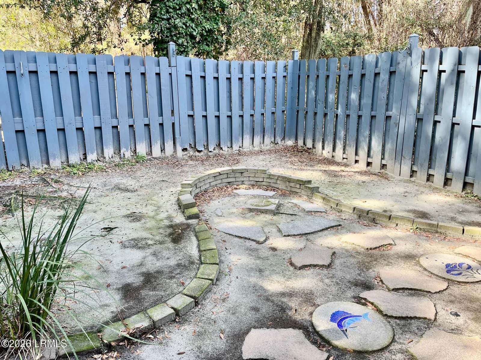 8 Battery Lane, Beaufort, SC 29902 — photo 1 of 31