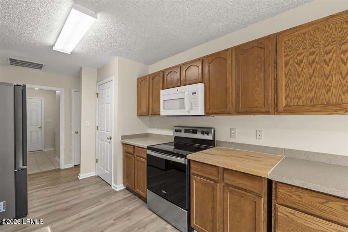 4 Wellington Court, Bluffton, SC 29910 — photo 10 of 27