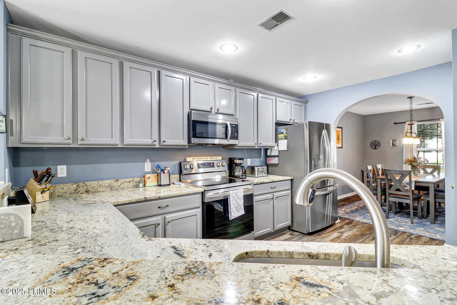 2209 Blakers Boulevard, Bluffton, SC 29909 — photo 11 of 67
