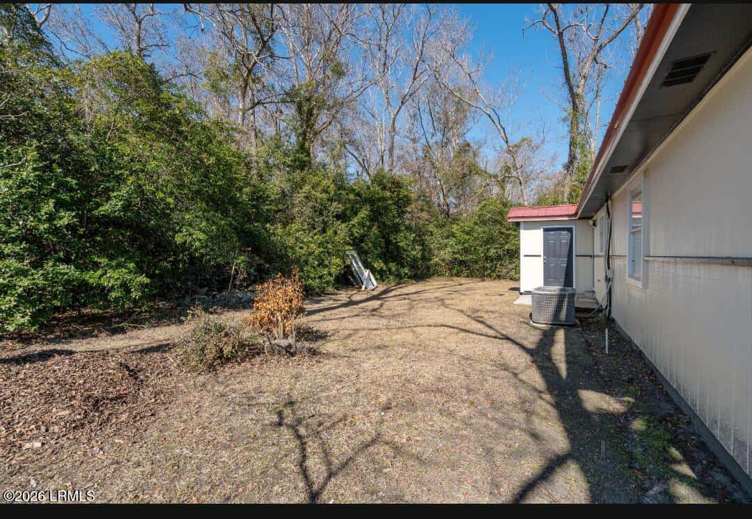 1076 Aiken Avenue S, Fairfax, SC 29827 — photo 5 of 20