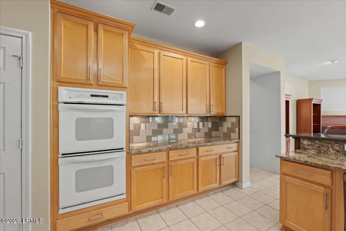 171 Hampton Circle, Bluffton, SC 29909 — photo 11 of 43