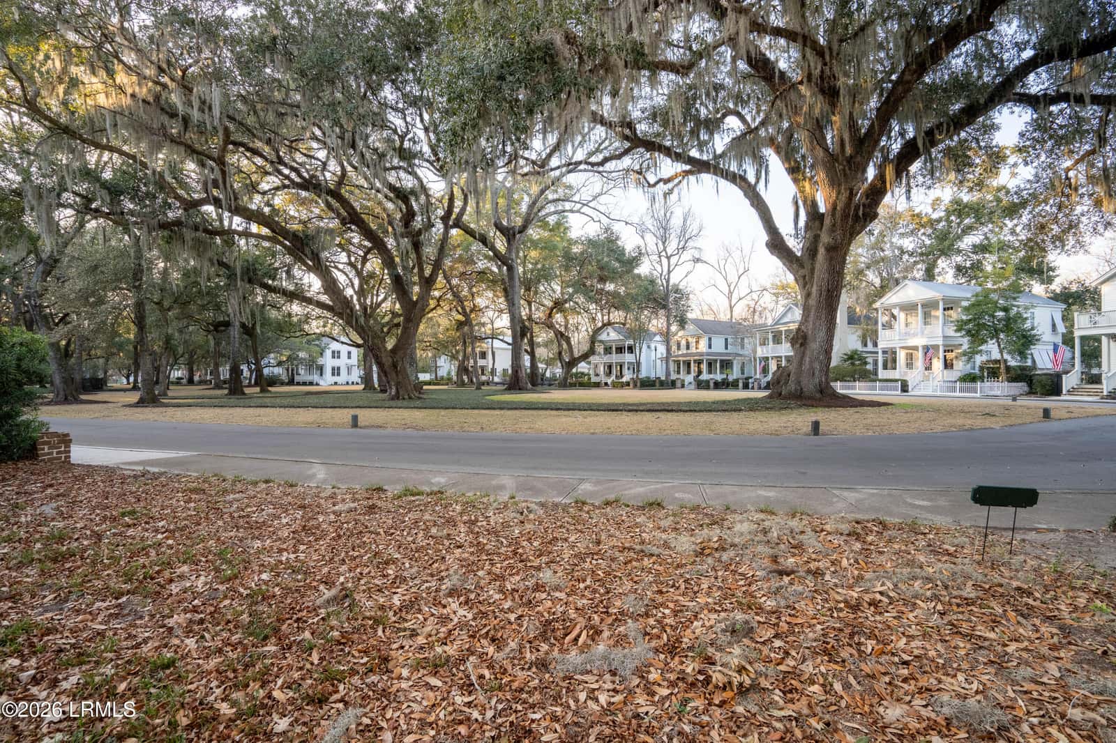 52 Grace Park, Beaufort, SC 29906 — photo 3 of 19