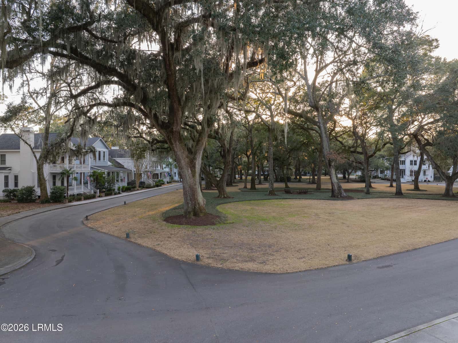 52 Grace Park, Beaufort, SC 29906 — photo 4 of 19