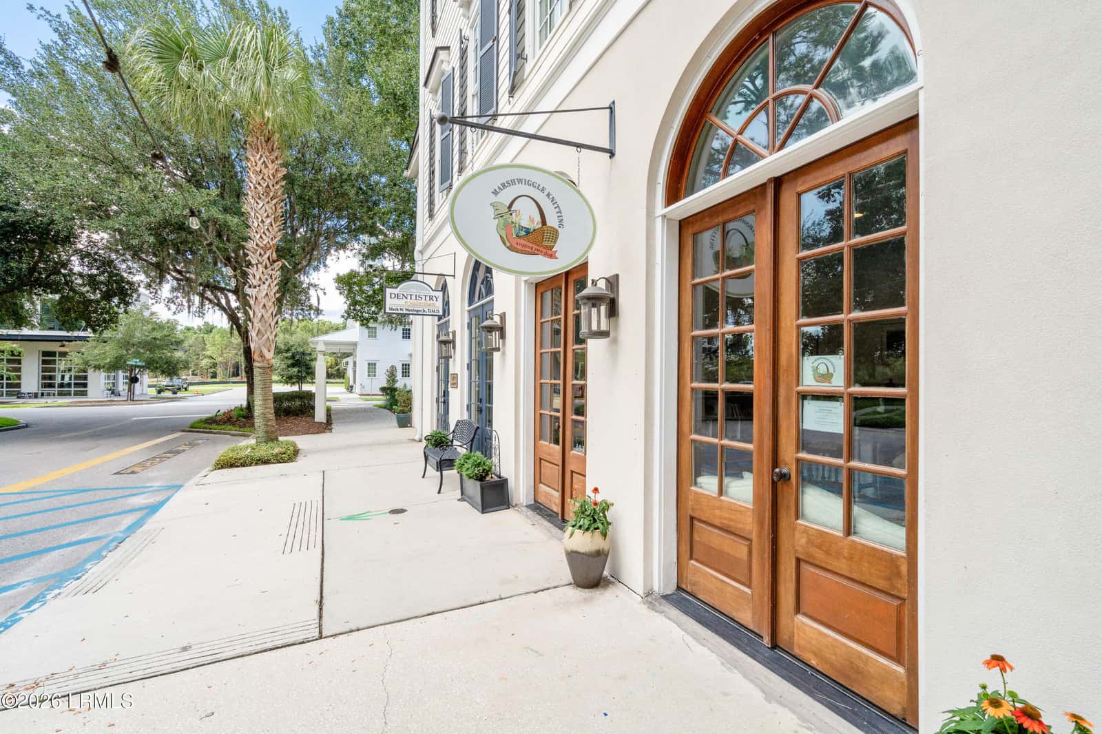 3a Market, Beaufort, SC 29906 — photo 4 of 59