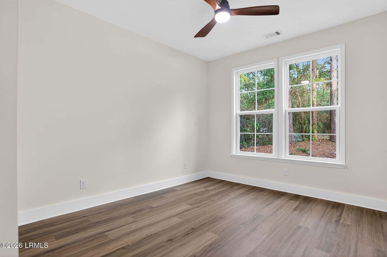 581 Sams Point Road, Beaufort, SC 29907 — photo 20 of 27