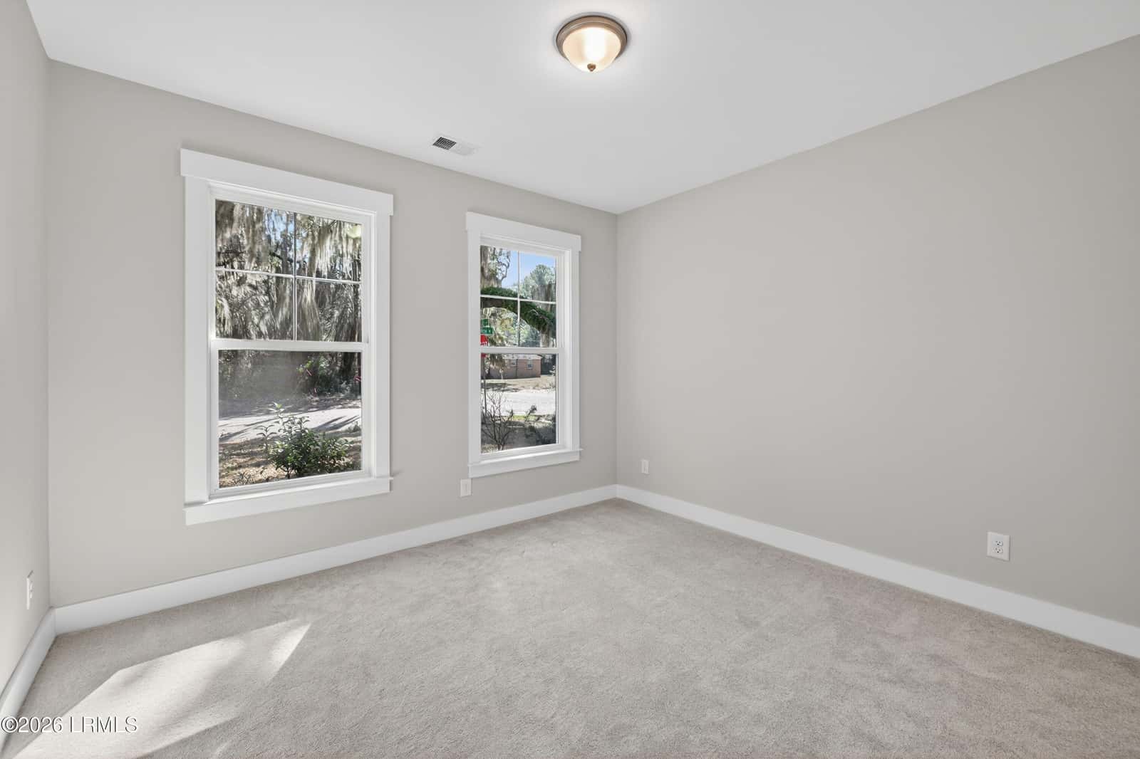 1 Alumni Road, Beaufort, SC 29907 — photo 14 of 23