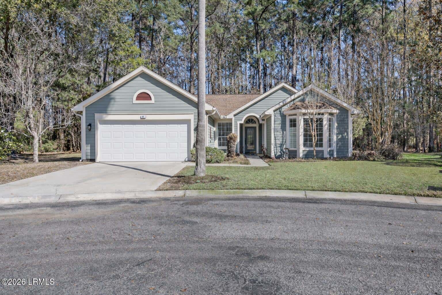 117 Fort Walker Lane, Bluffton, SC 29909 — photo 1 of 47