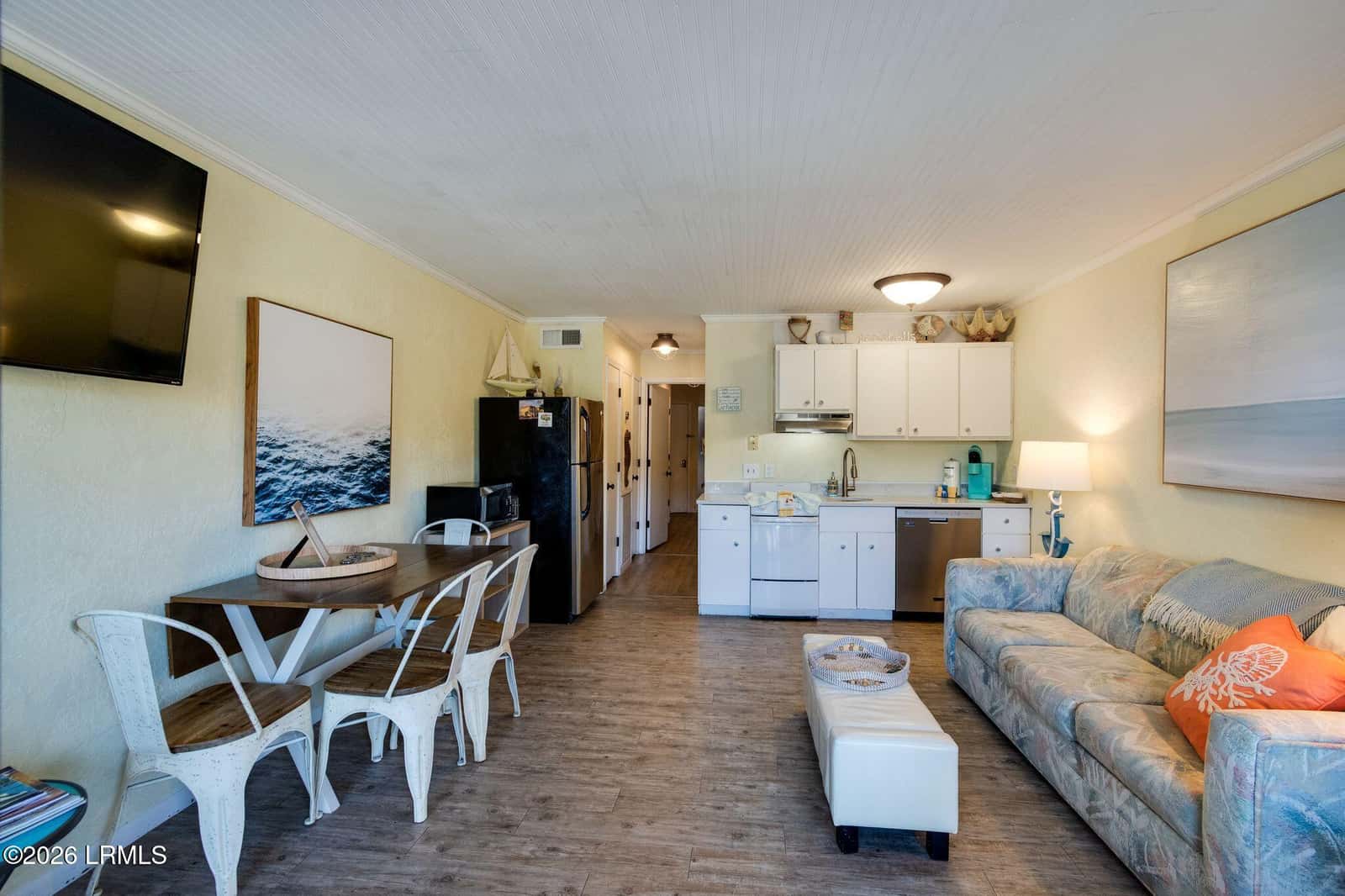 40 Folly Field Road A113, Hilton Head Island, SC 29928 — photo 14 of 26