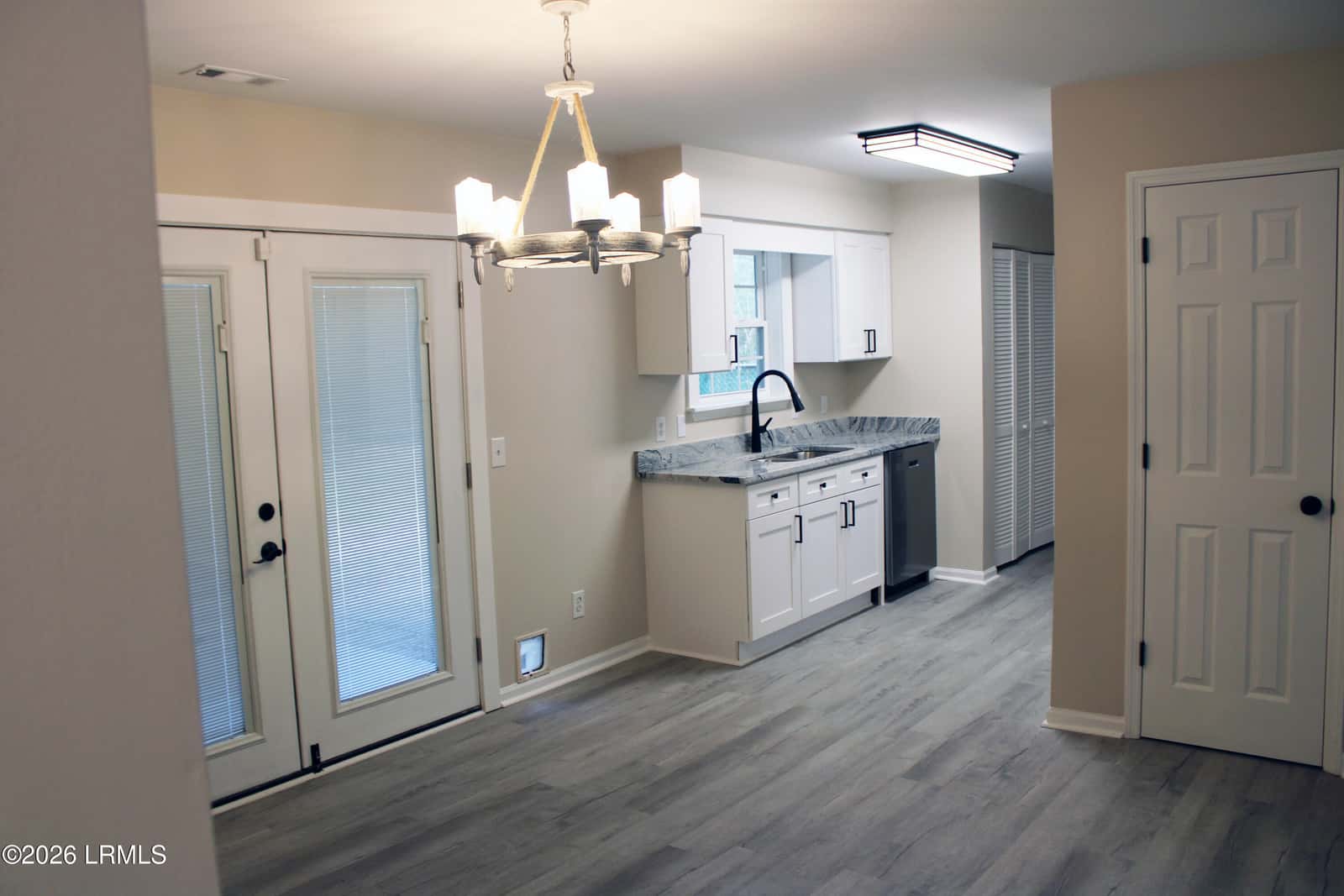 28 Springfield Road, Beaufort, SC 29907 — photo 5 of 19