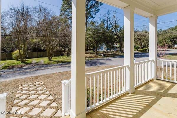 2803 North Street, Beaufort, SC 29902 — photo 9 of 53