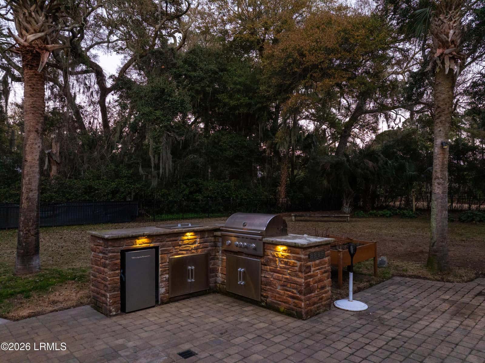 81 Dolphin Point Drive, Beaufort, SC 29907 — photo 12 of 100
