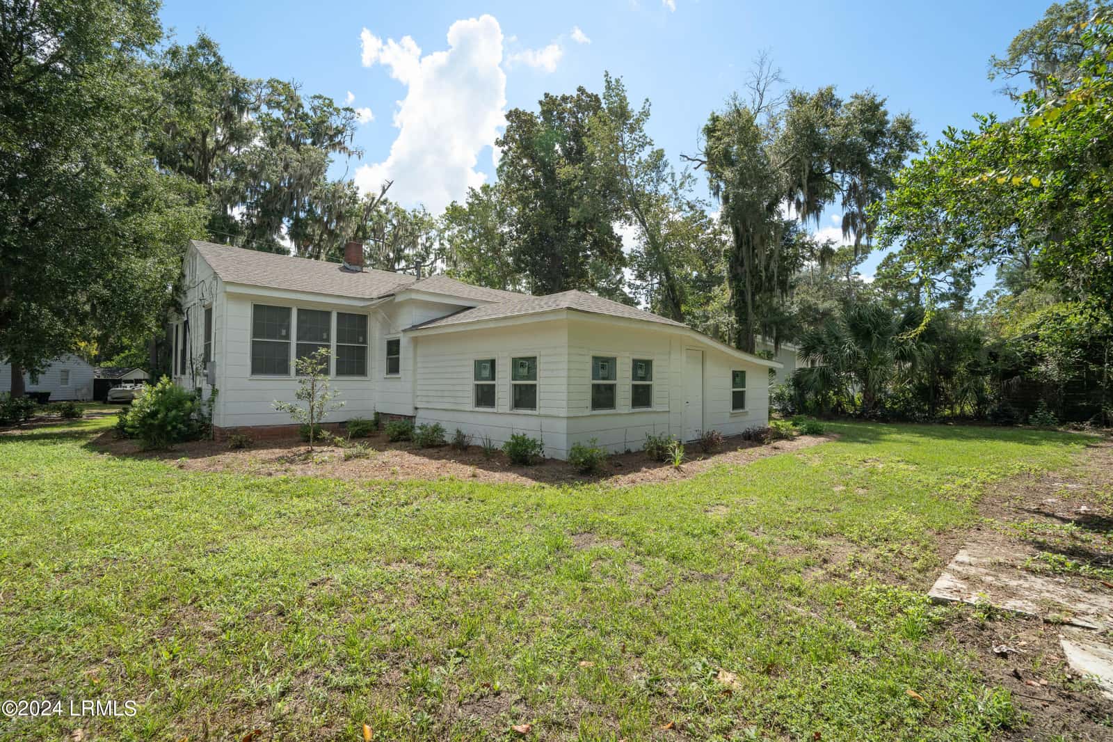 2002 Roper Street, Beaufort, SC 29902 — photo 36 of 48