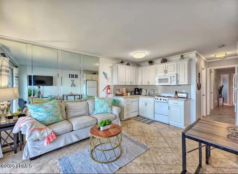 40 Folly Field Road B130, Hilton Head Island, SC 29928 — photo 6 of 20
