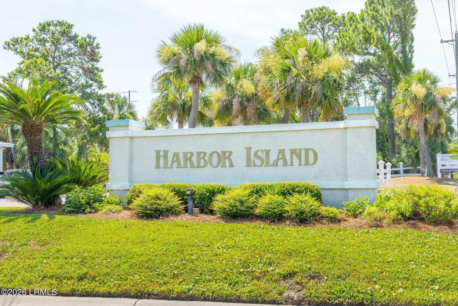 26 Lakeview Lane, St. Helena Island, SC 29920 — photo 8 of 12