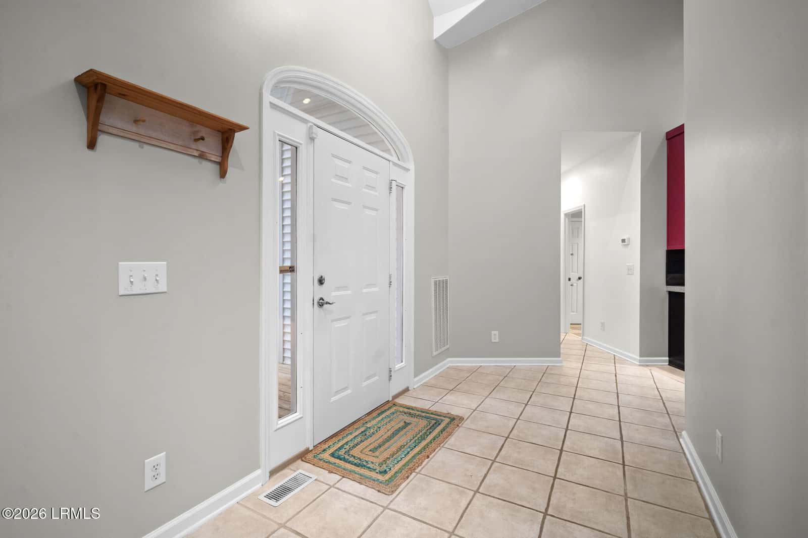 99 Tuscarora Avenue, Beaufort, SC 29907 — photo 4 of 43