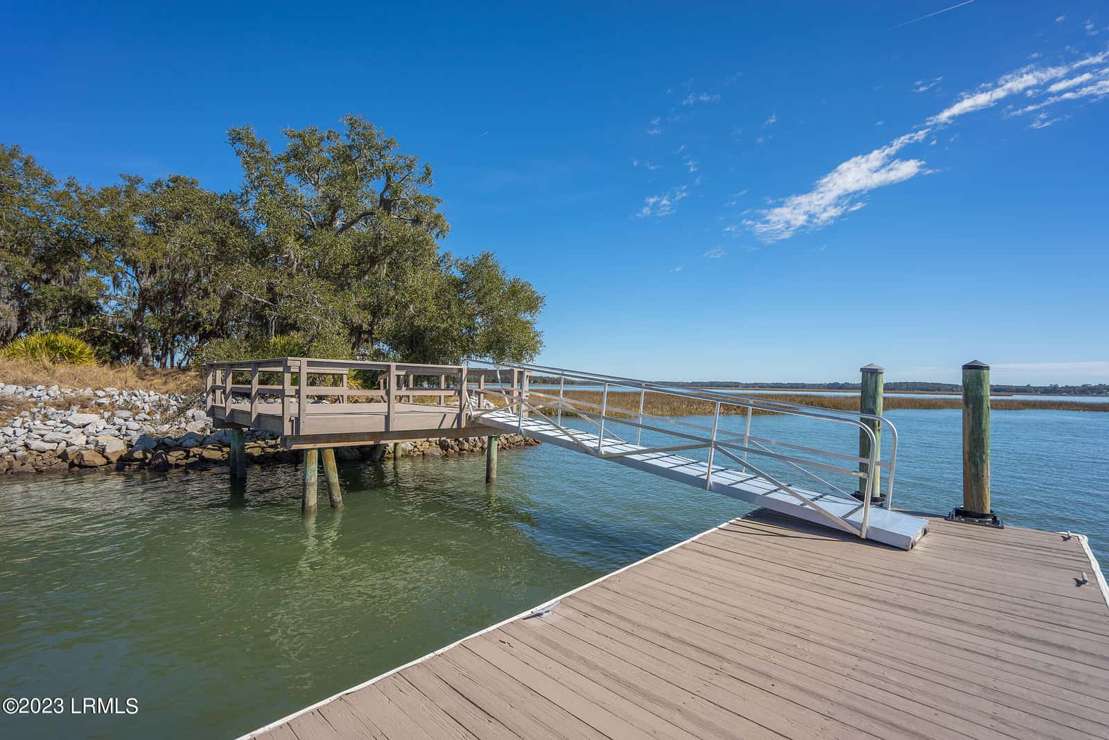 20 Claires Point Road, Beaufort, SC 29907 — photo 7 of 22