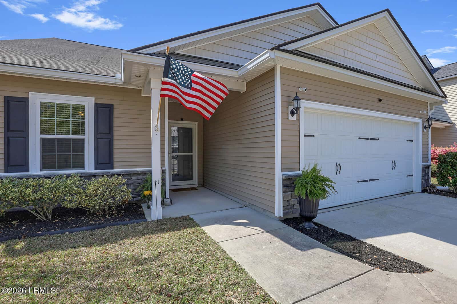 8 Tugaloo Drive, Beaufort, SC 29906 — photo 3 of 53