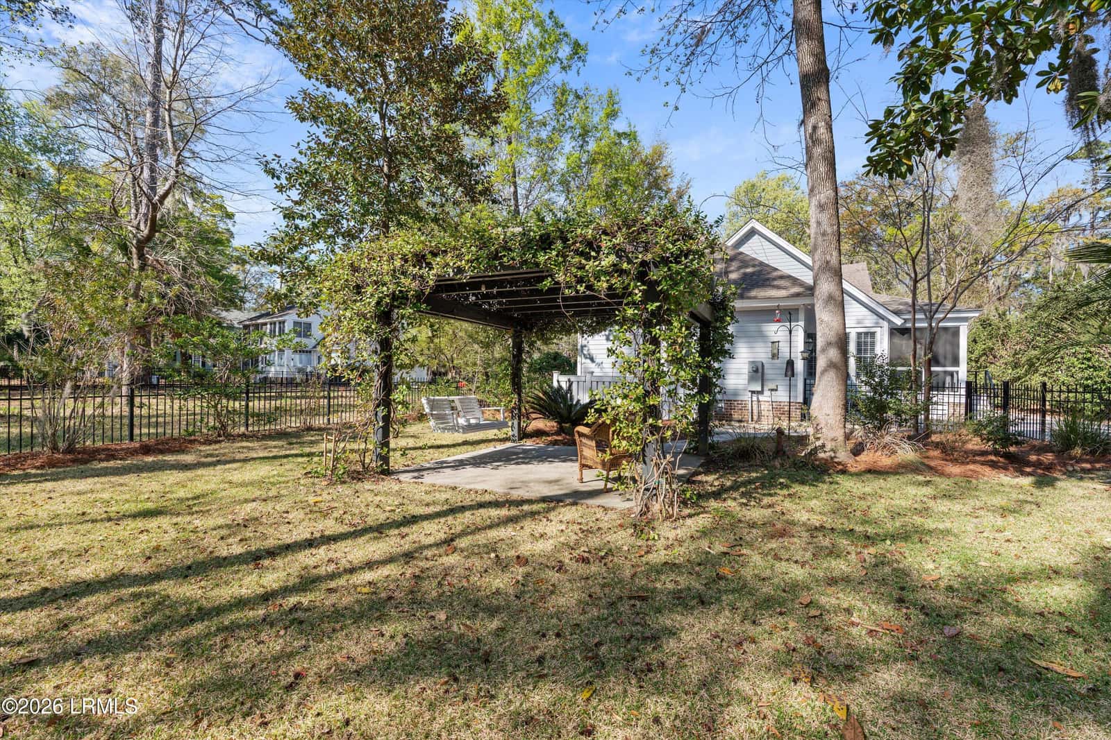 114 Palmetto Place, Beaufort, SC 29902 — photo 44 of 68