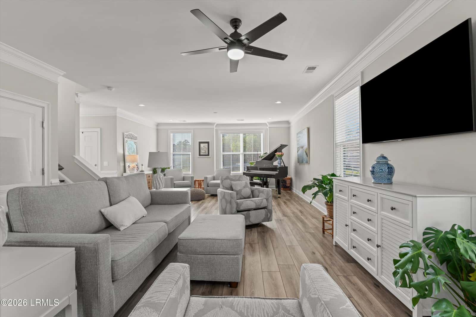 61 Hammock Oaks Circle, Hilton Head Island, SC 29926 — photo 10 of 55