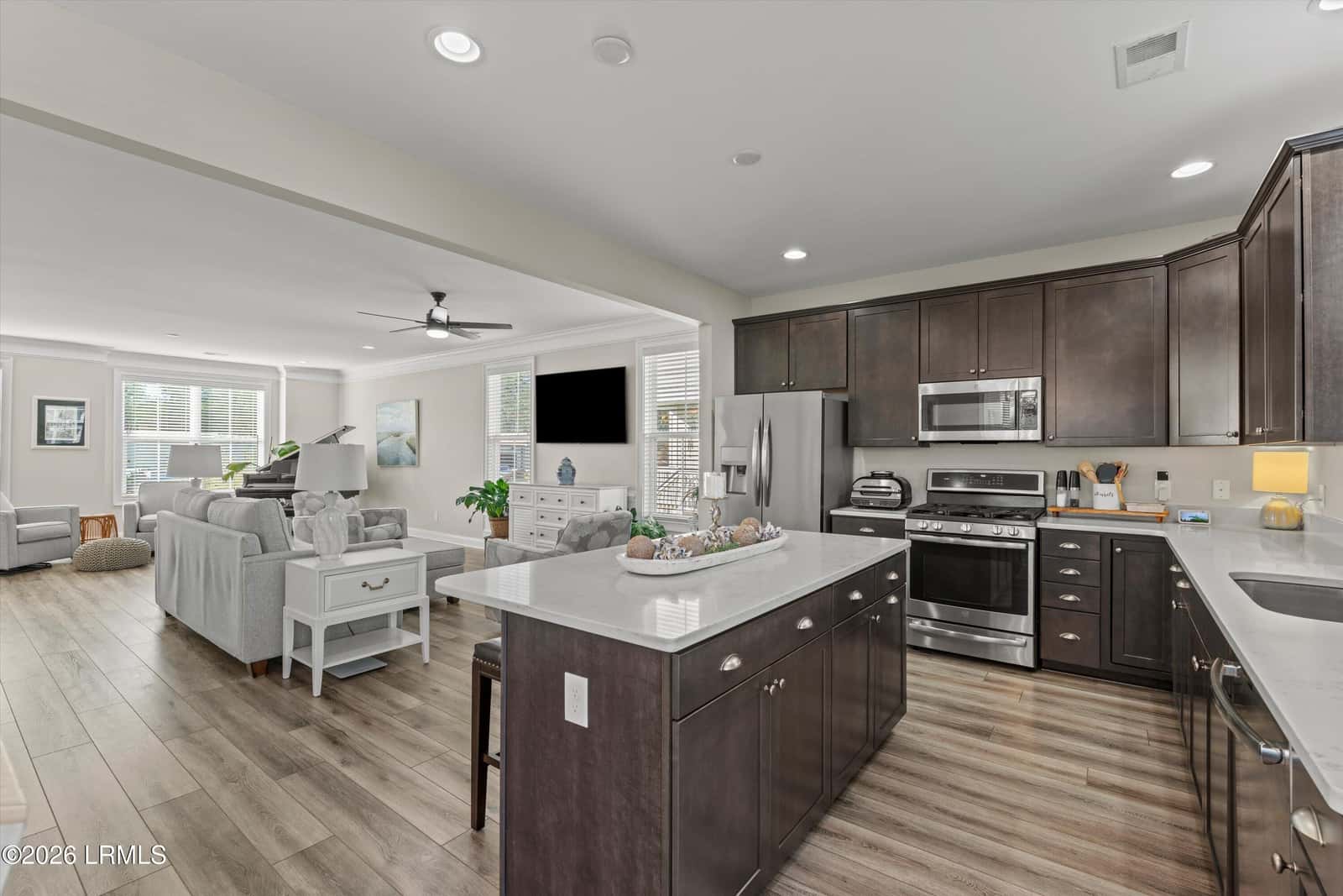 61 Hammock Oaks Circle, Hilton Head Island, SC 29926 — photo 14 of 55