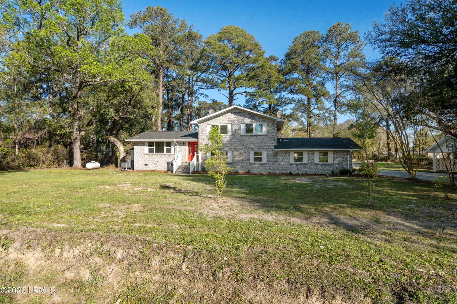 656 Broad River Boulevard, Beaufort, SC 29906 — photo 2 of 71