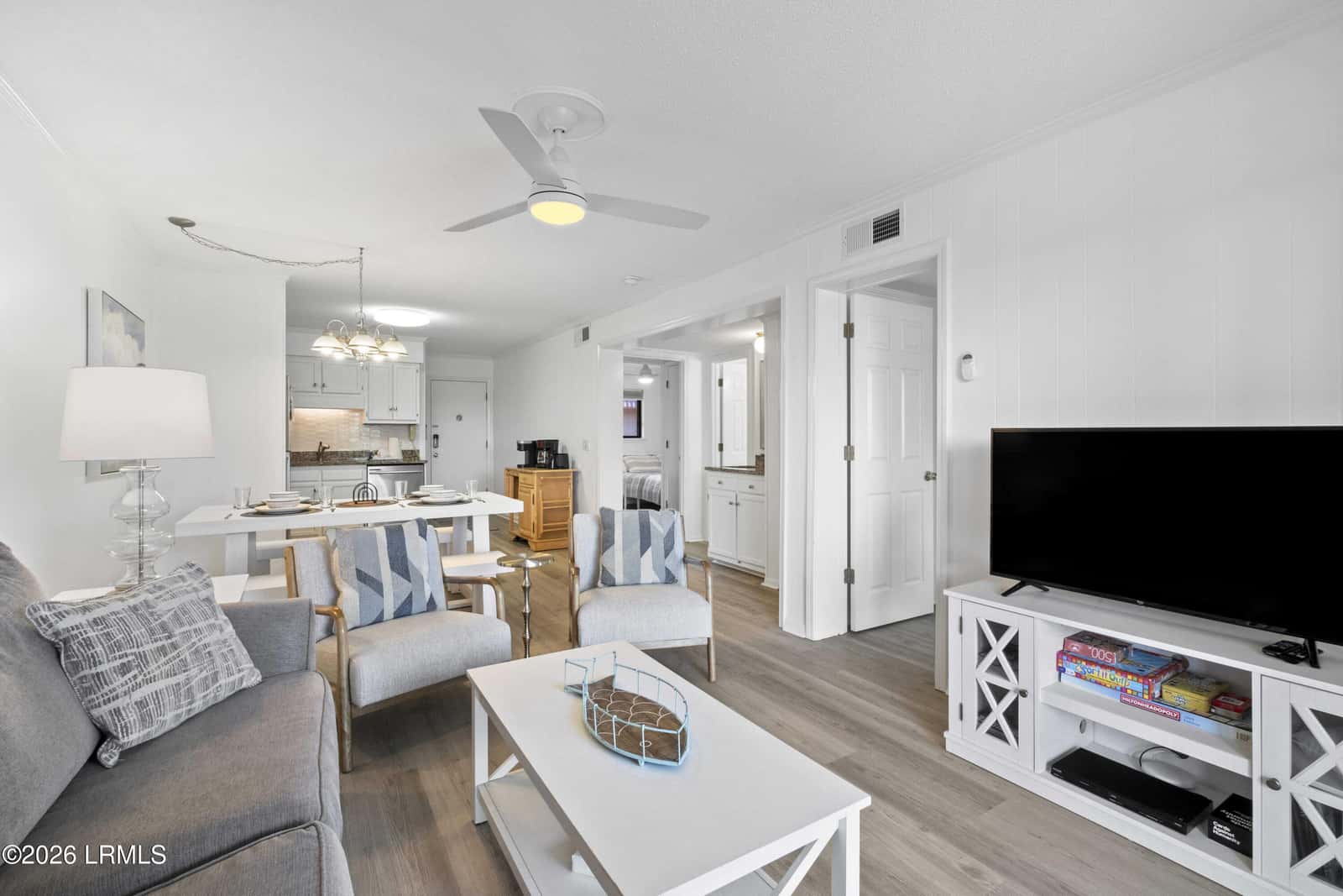 40 Folly Field Road C22, Hilton Head Island, SC 29928 — photo 11 of 28
