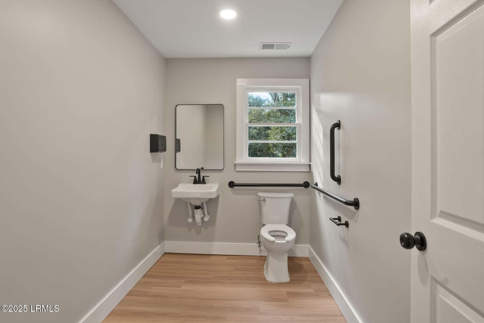 27 Miller Drive W, Beaufort, SC 29907 — photo 9 of 21