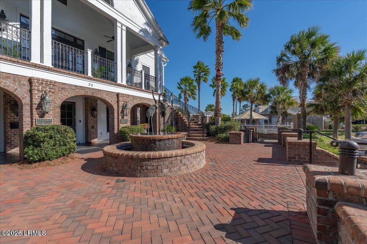 2 Woodland Ridge Circle, Beaufort, SC 29907 — photo 3 of 18