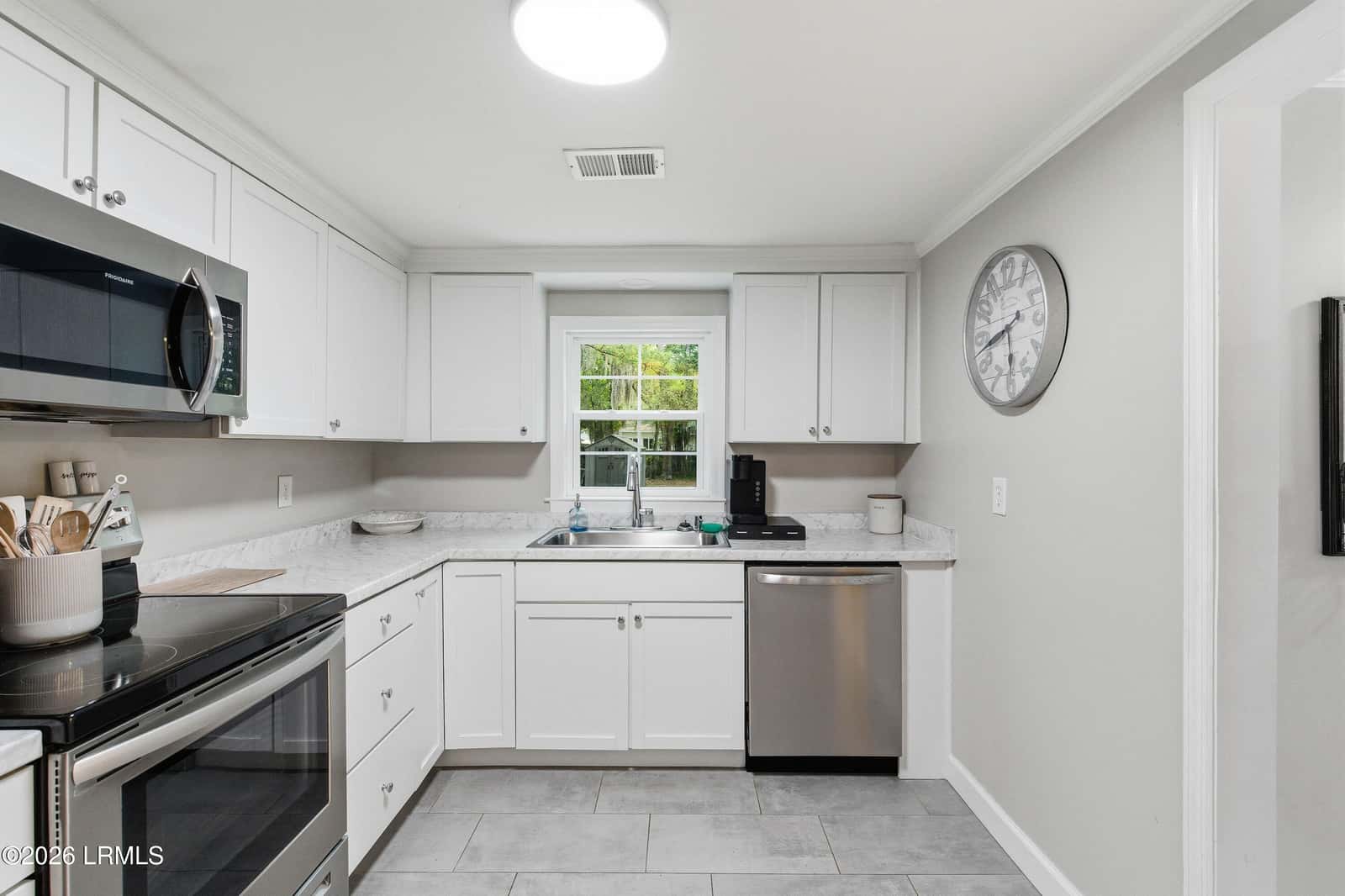 2409 Waddell Road, Port Royal, SC 29935 — photo 13 of 39