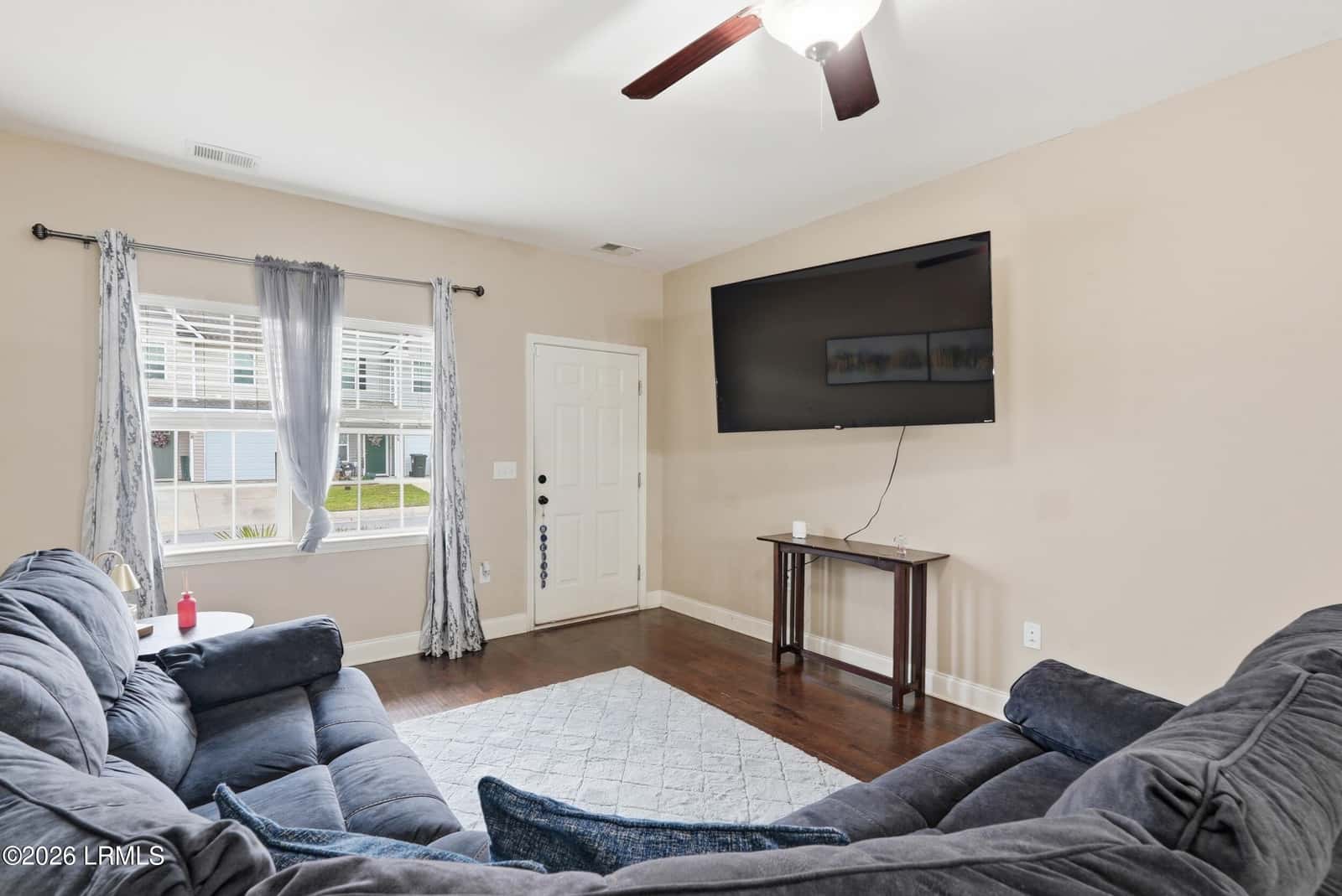 387 Dante Circle, Beaufort, SC 29906 — photo 4 of 41