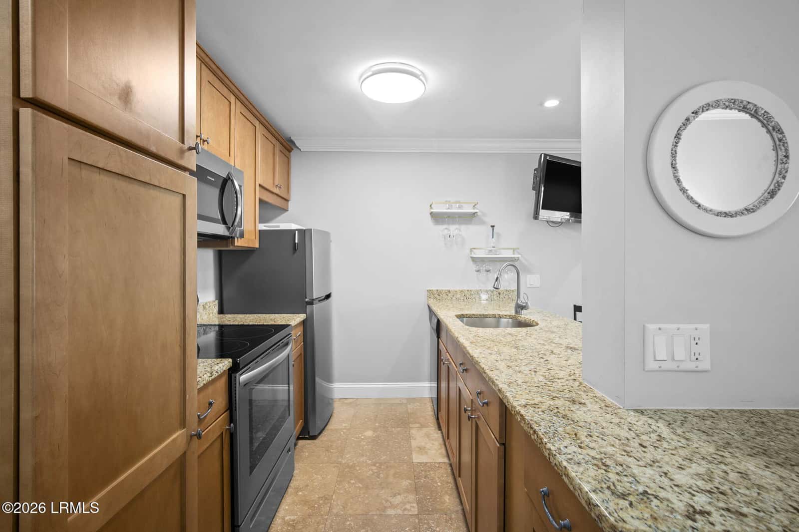 43 S Forest Beach Drive 102, Hilton Head Island, SC 29928 — photo 10 of 24