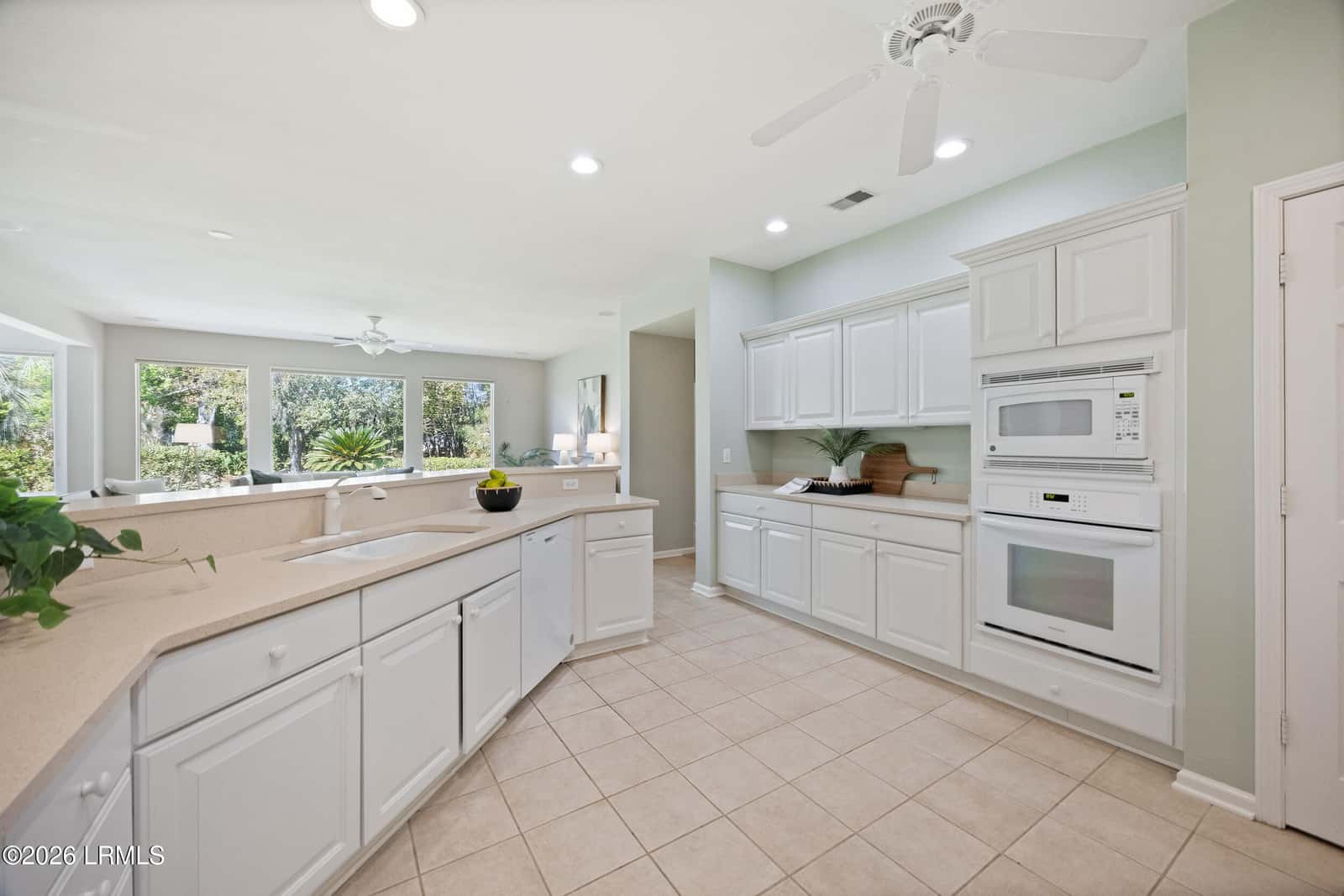 149 Hampton Circle, Bluffton, SC 29909 — photo 4 of 27