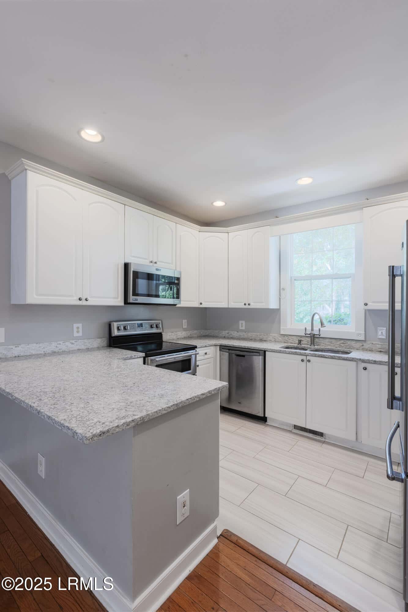 60 Old Sawmill Drive, Bluffton, SC 29910 — photo 10 of 35
