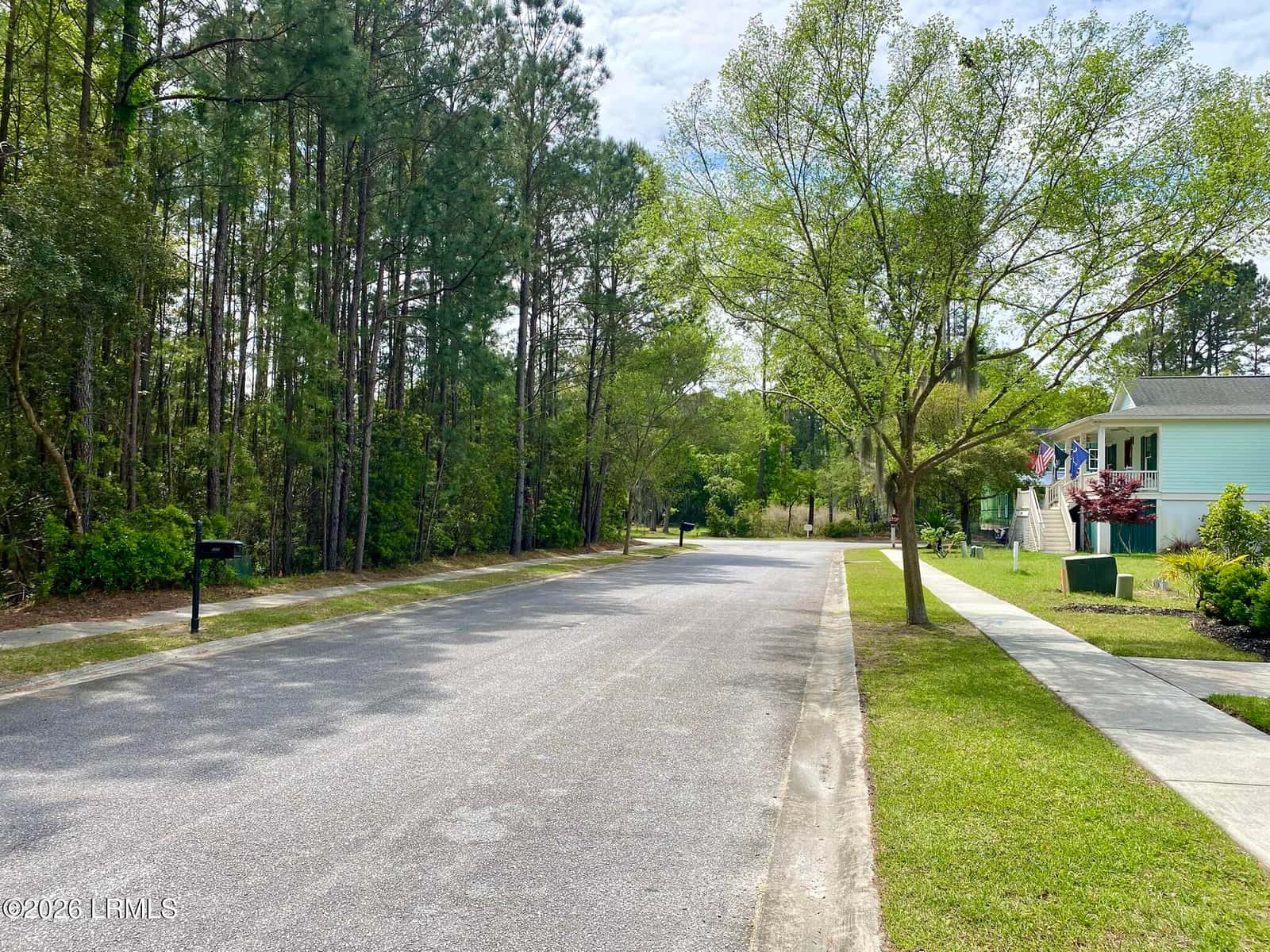 2237 B.E. Wheatley, Beaufort, SC 29902 — photo 5 of 32