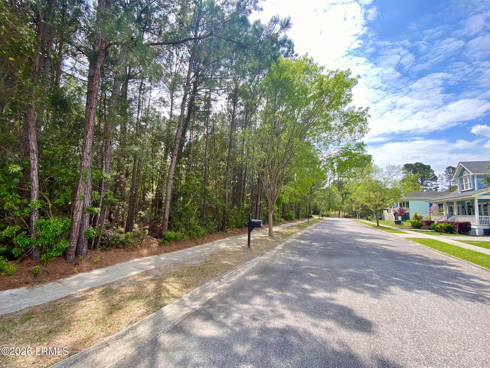 2237 B.E. Wheatley, Beaufort, SC 29902 — photo 6 of 32