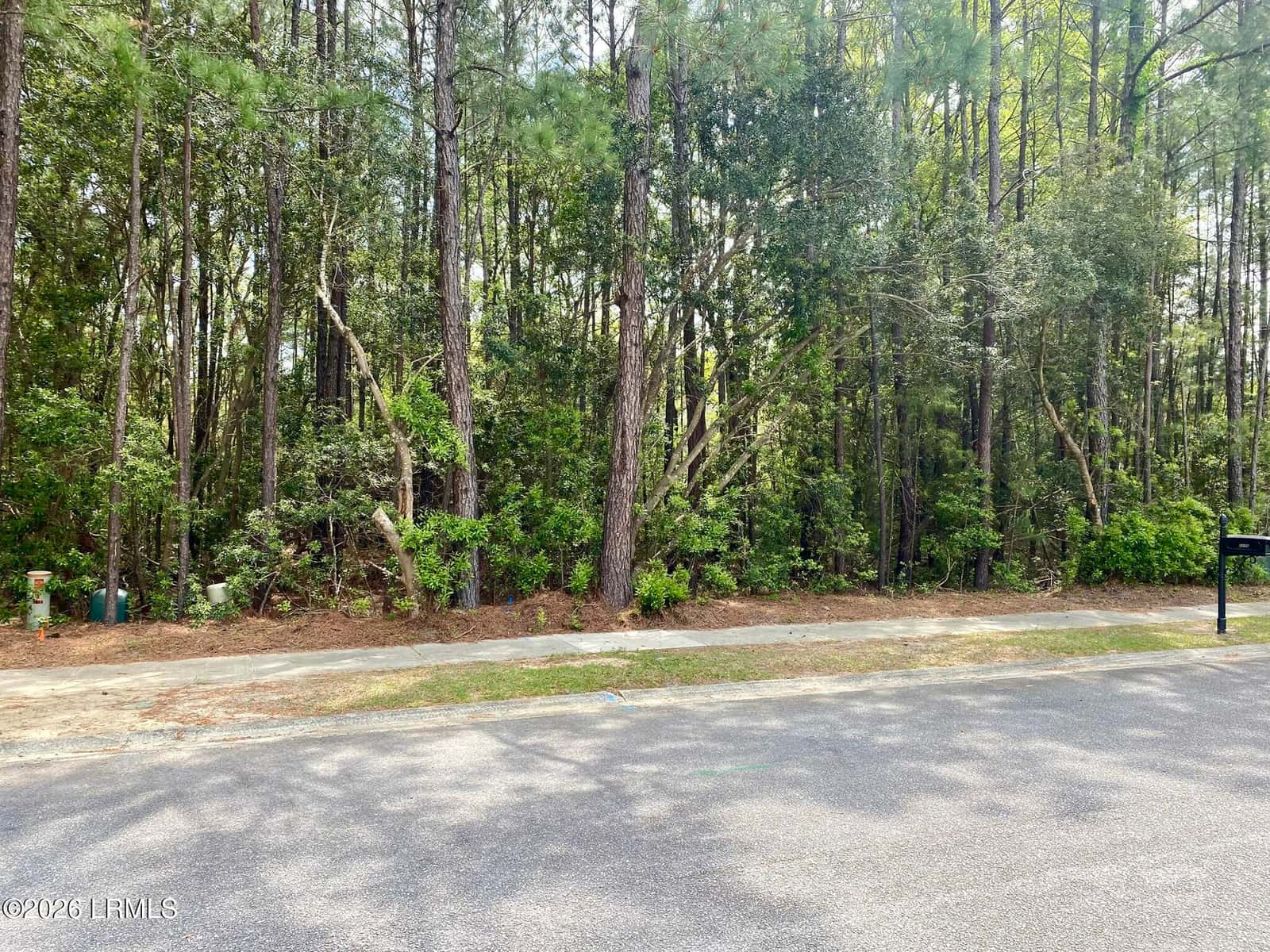 2237 B.E. Wheatley, Beaufort, SC 29902 — photo 10 of 32