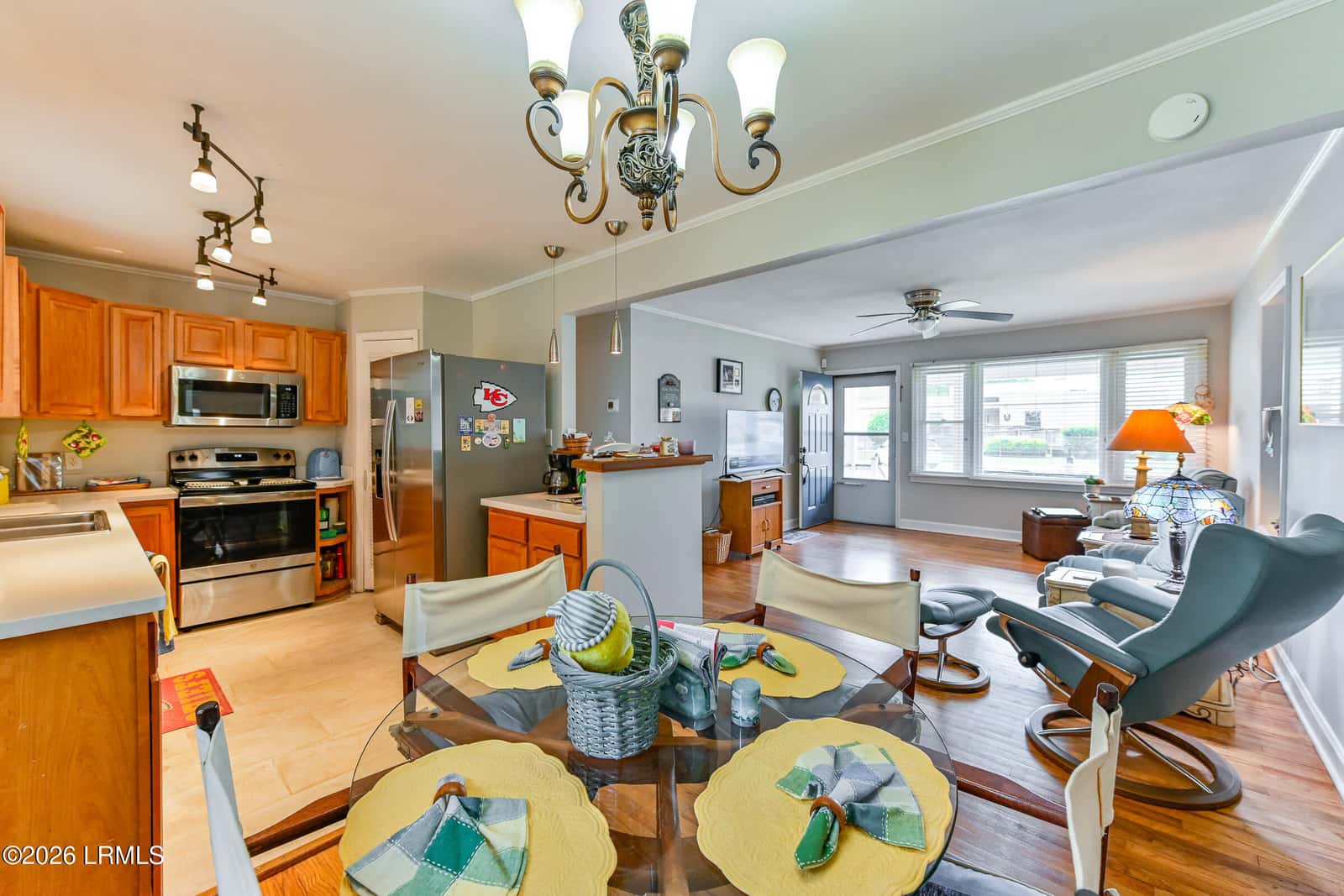 307 Burroughs Avenue, Beaufort, SC 29902 — photo 13 of 32