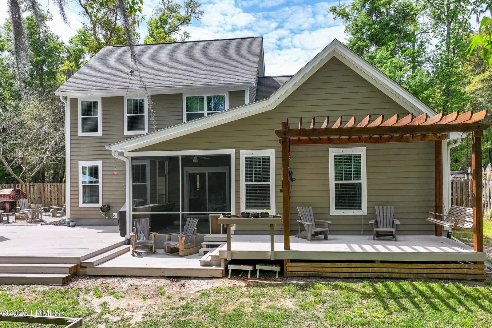 4 Mockingbird Drive, Beaufort, SC 29907 — photo 11 of 43